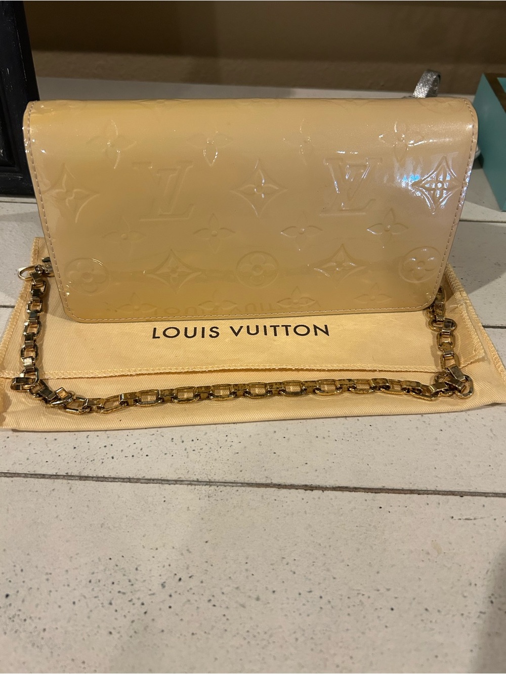 Authentic Louis Vuitton Vernis Wallet on Chain Clutch Bag – Light Yellow Gold